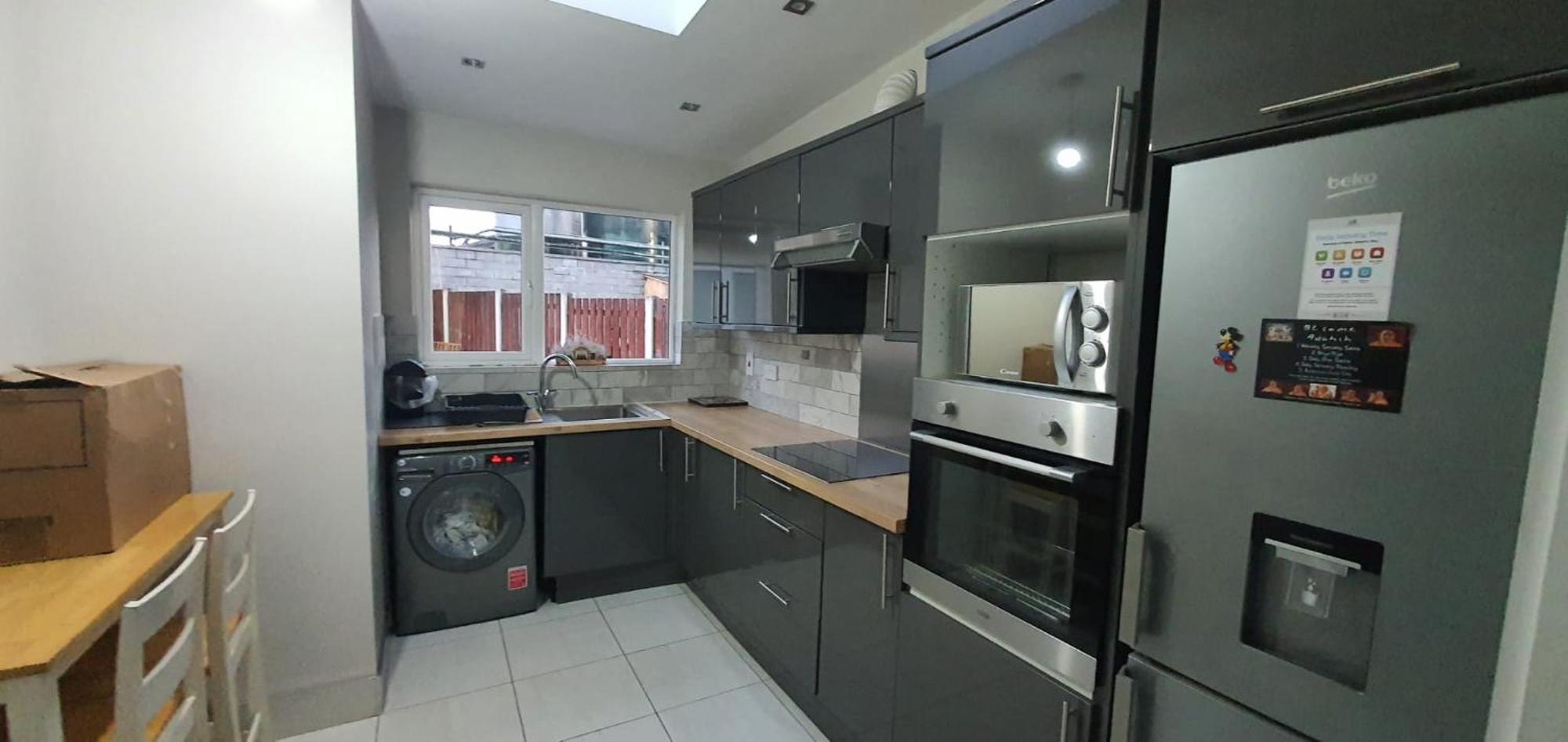 Studio With Private Kitchen ดับลิน ภายนอก รูปภาพ