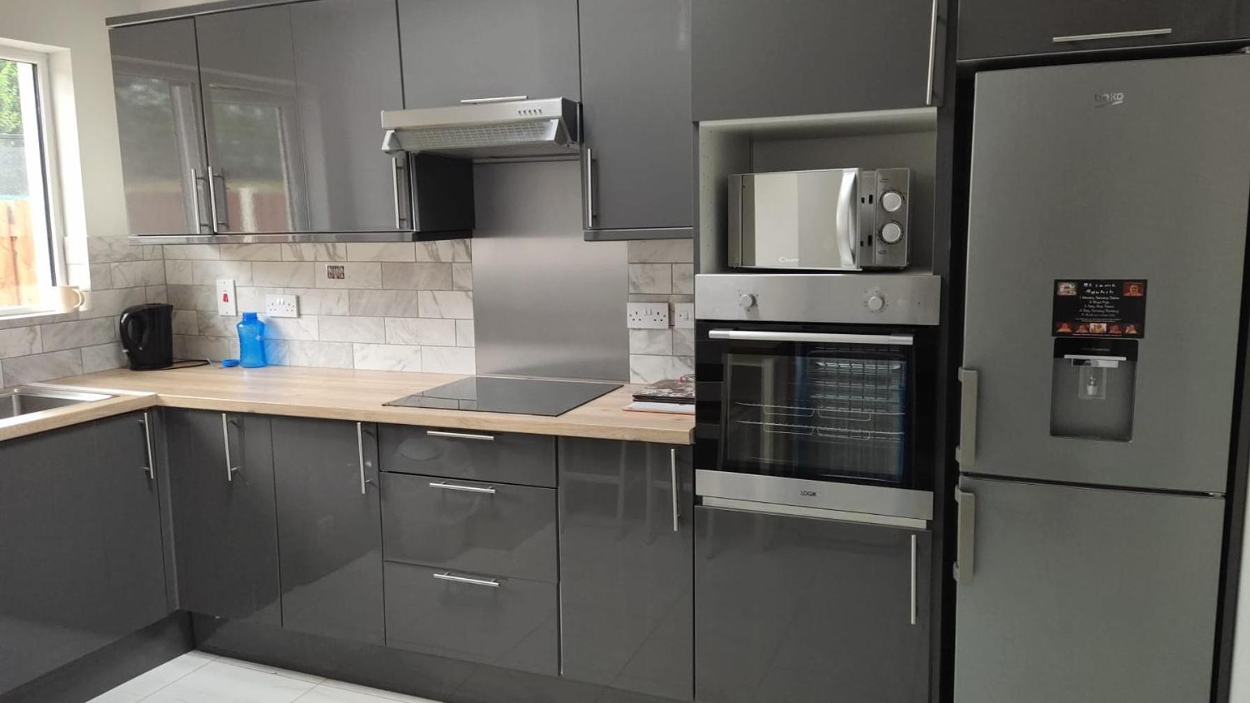 Studio With Private Kitchen ดับลิน ภายนอก รูปภาพ